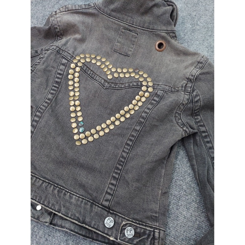 FREE PEOPLE Denim Jacket Womens Large Black Studded Hearts Run Trucker Western